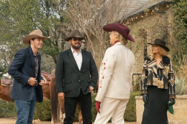 Η 2η σεζόν του «Dutton Ranch» φέρνει ξανά τους χαρακτήρες του «Yellowstone» σε cowboy mode με νέα επεισόδια.