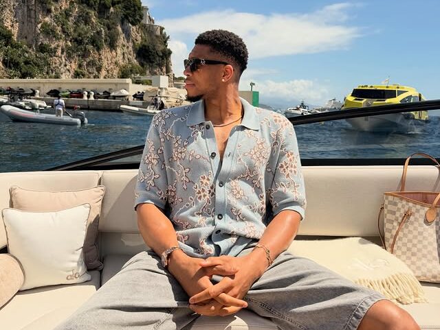 Greek Freak και Formula 1: Η ξεχωριστή εμπειρία του Γιάννη Αντετοκούνμπο στο Μονακό