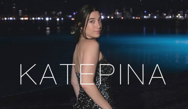Η Κατερίνα μας ταξιδεύει με το νέο της single «Αστροφεγγιά»