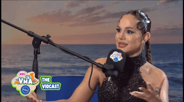 Η Lila μιλάει στο MAD VMA Vidcast 2026 για τη νέα της περσόνα και την εμφάνισή της στα βραβεία.