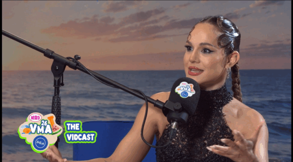Η Lila μιλάει στο MAD VMA Vidcast 2026 για τη νέα της περσόνα και την εμφάνισή της στα βραβεία.