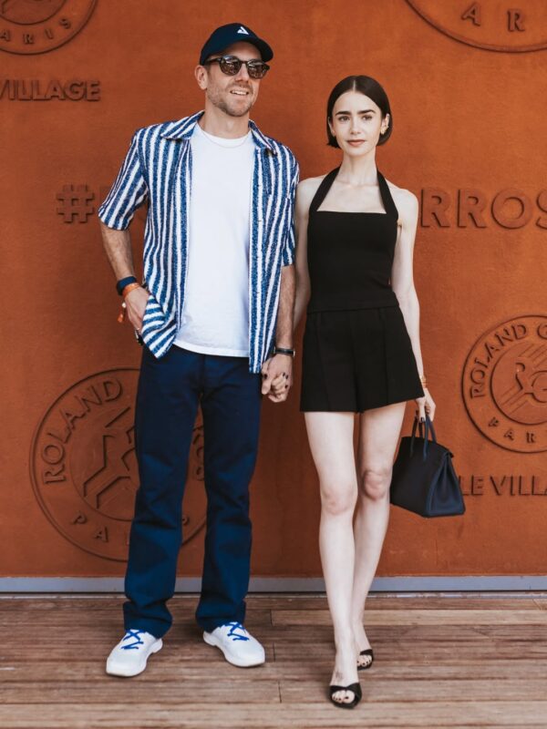 https://www.instagram.com/lilyjcollins/
