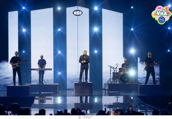 mad vma 2026 antonis remos (3)