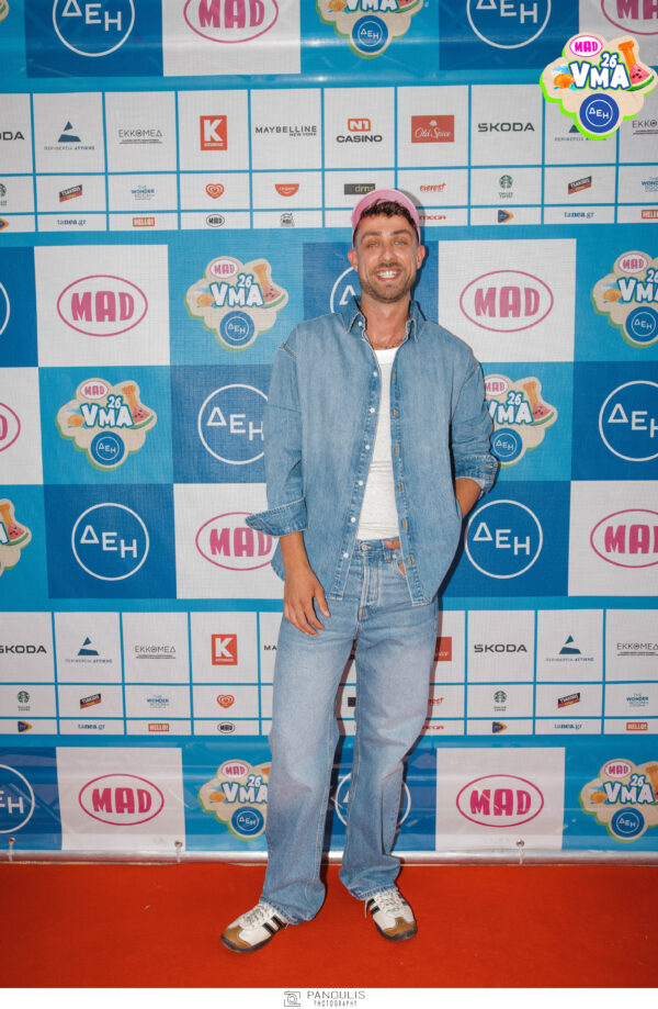 mad vma 2026 red carpet fipster