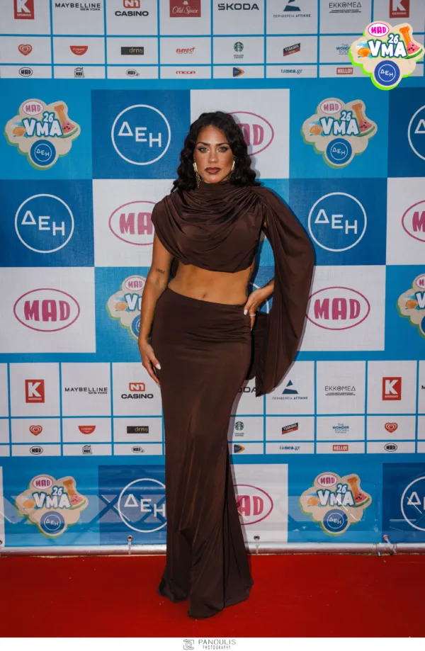 mad vma 2026 red carpet konnie metaxa