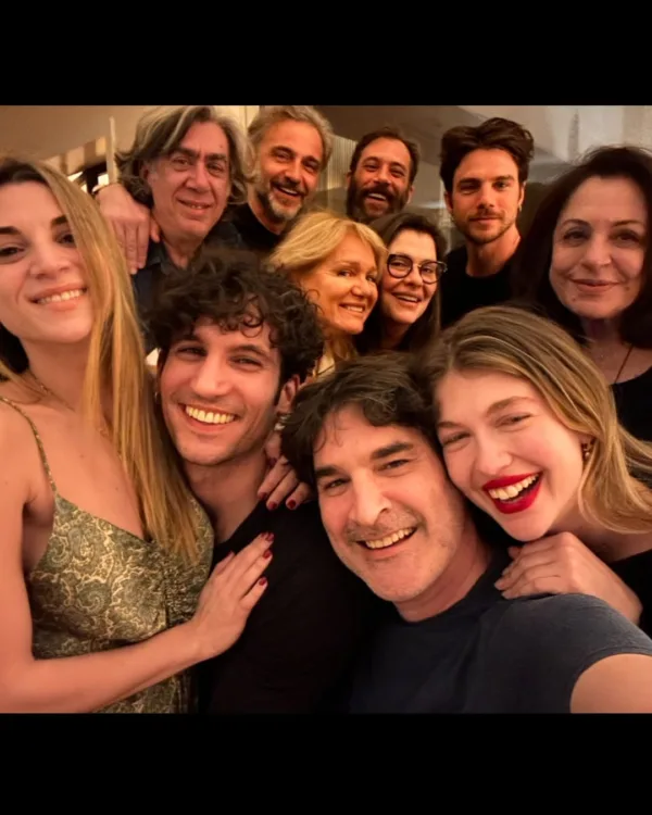 https://www.instagram.com/christopherpapakaliatis/