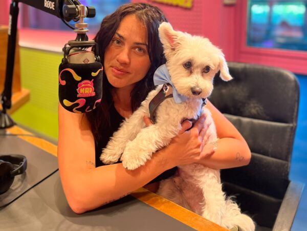 H Konnie Metaxa στο Mad Radio 106,2: «Τα Mad VMA είναι το μοναδικό stage στην Ελλάδα με αμερικανικά πρότυπα»