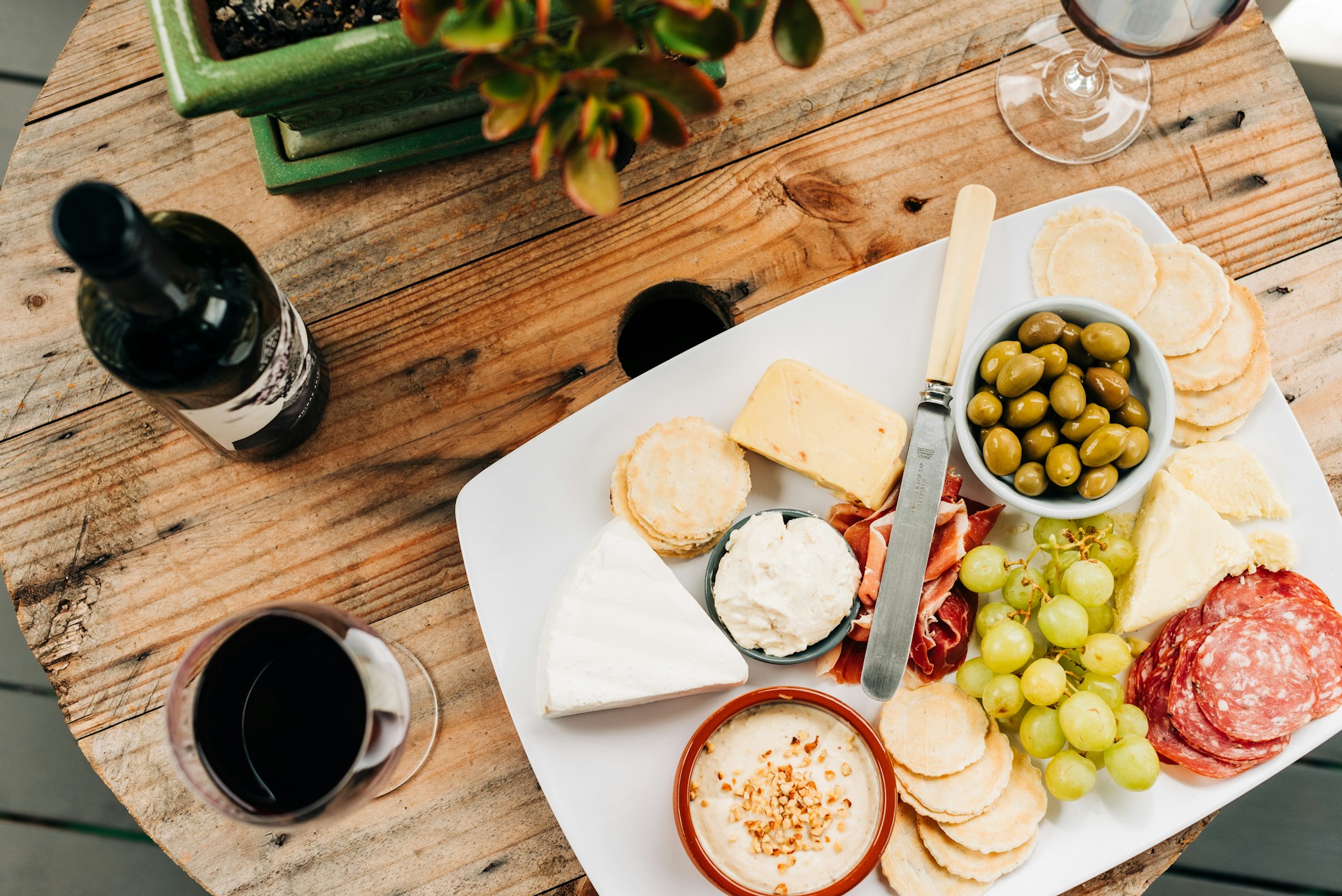 Hosting αλλά καλοκαιρινό: Ιδέες για easy dinners στο σπίτι για να νομίζουν ότι είσαι chef