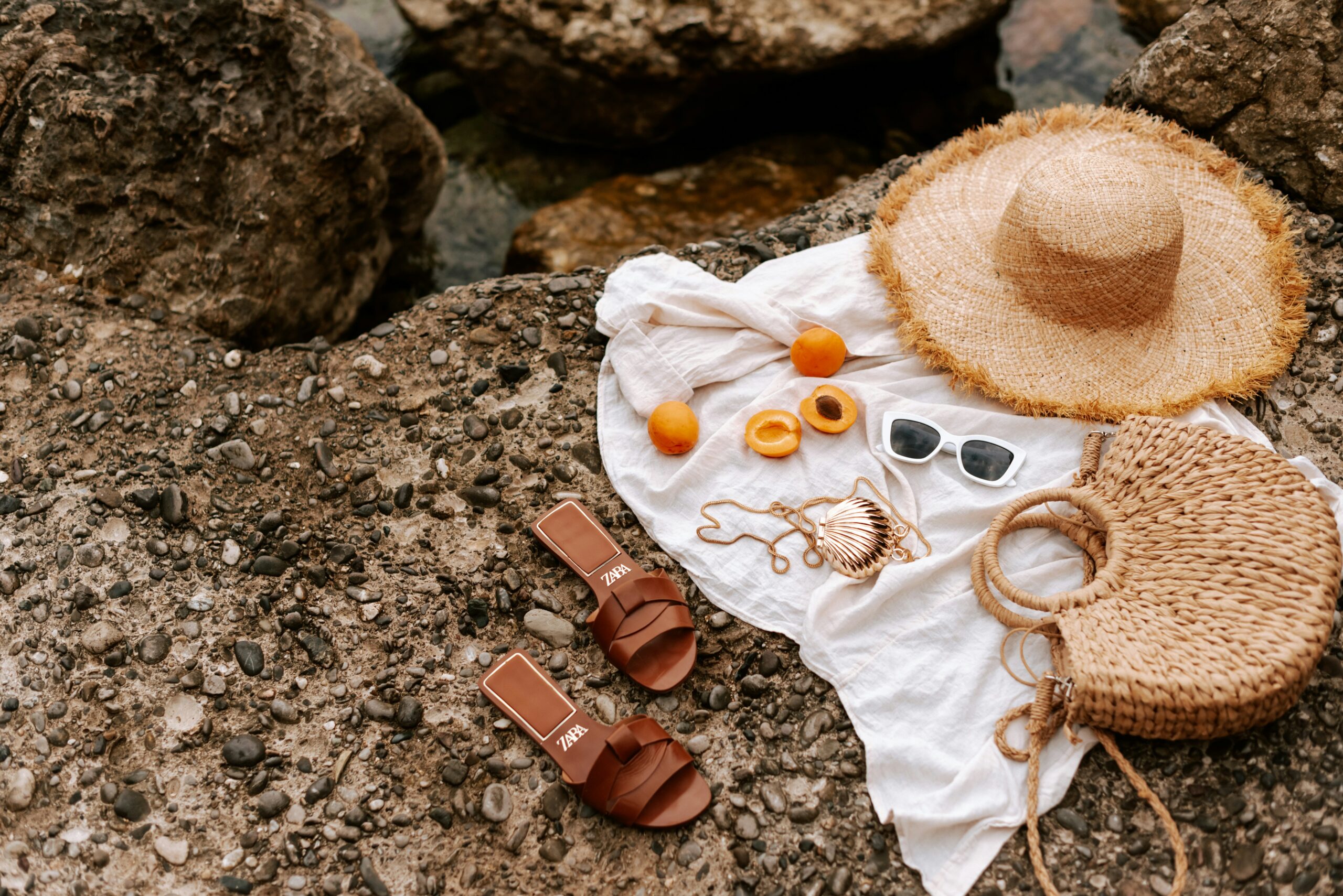 Packing tips: Ο πιο εύκολος τρόπος για να οργανώσεις γρήγορα τη βαλίτσα σου