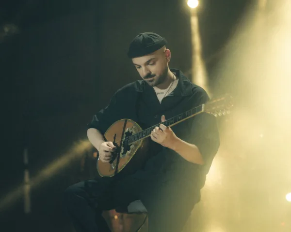 apon_periodeia_ixogeneia tour (1)