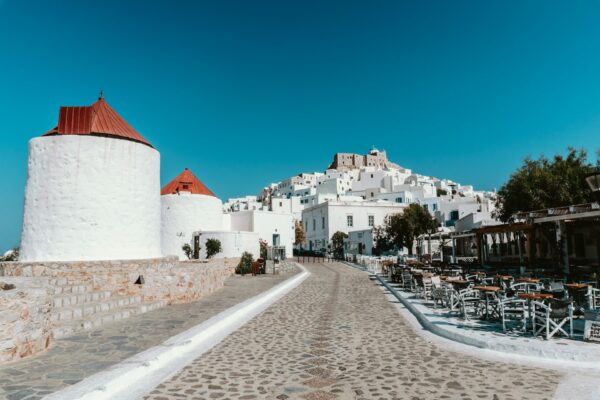 Ποιο είναι το ελληνικό νησί που αναδείχθηκε ο κορυφαίος προορισμός της Ευρώπης για το καλοκαίρι;