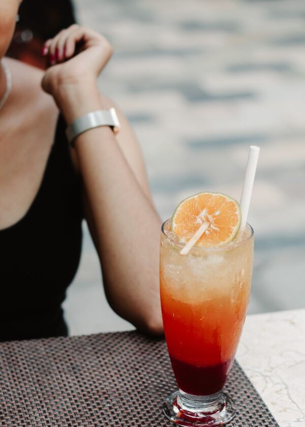 cocktail_kalokairi_alkool