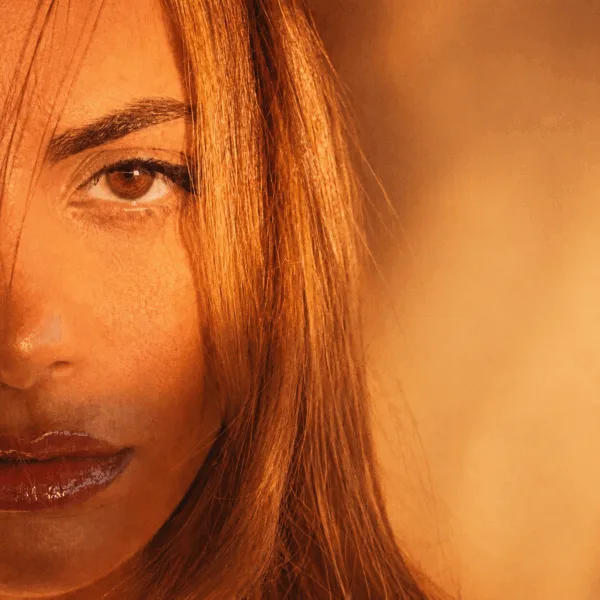 Η Daphne Lawrence μιλάει στο Mad.gr για την επιρροή του Michael Jackson στη μουσική της σύνθεση, αποκαλύπτοντας πτυχές της καλλιτεχνικής της πορείας.