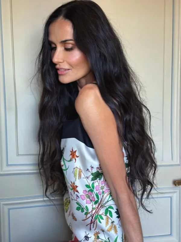 https://www.instagram.com/demimoore/