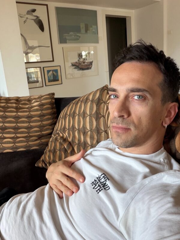 https://www.instagram.com/dimitris_samolis/