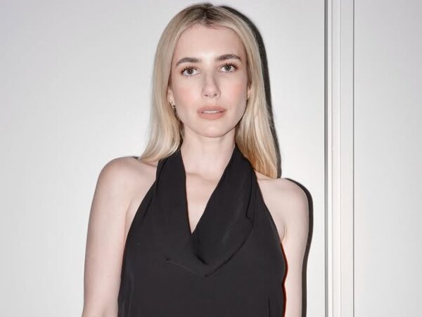 Η Emma Roberts έγινε νύφη και η Julia Roberts λύγισε από συγκίνηση
