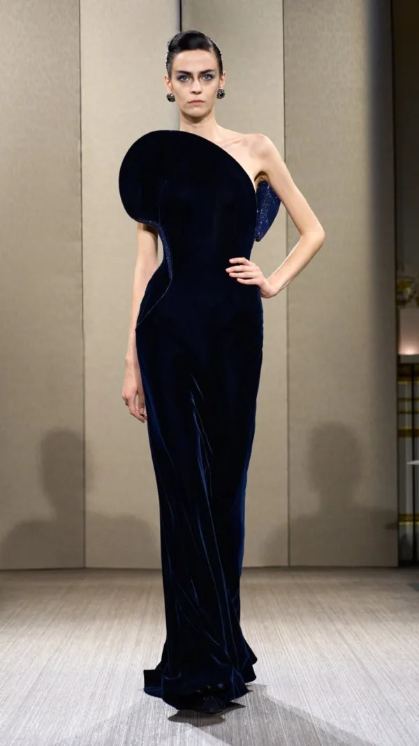 https://www.instagram.com/giorgioarmani/?hl=el