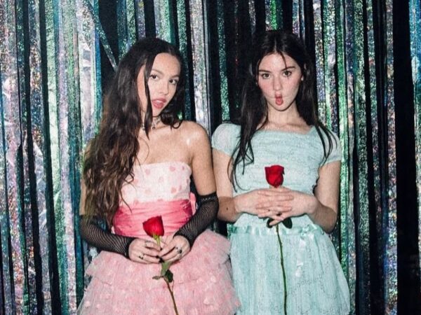 Olivia Rodrigo x Gracie Abrams: Το duo που μόλις μας χάρισε το πιο iconic επεισόδιο του «Countdown To» στο Spotify