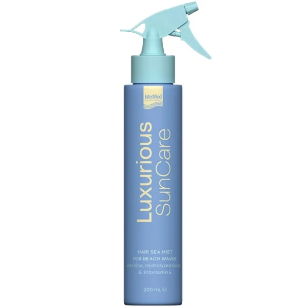 Μπουκαλάκι με sea salt spray για beach waves, ιδανικό για τη δημιουργία ανέμελων κυματιστών μαλλιών.