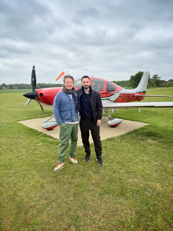 jamie_oliver_aeroplano