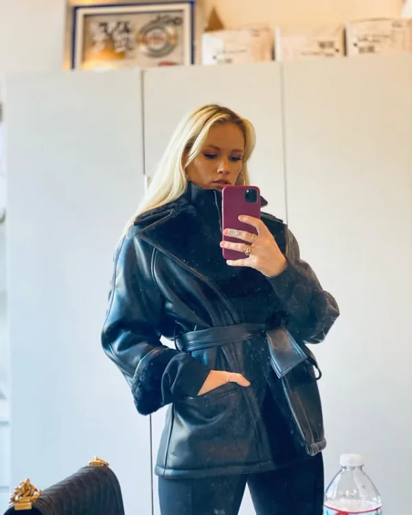 https://www.instagram.com/laurenbennett/