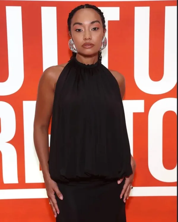 https://www.instagram.com/leighannepinnock/
