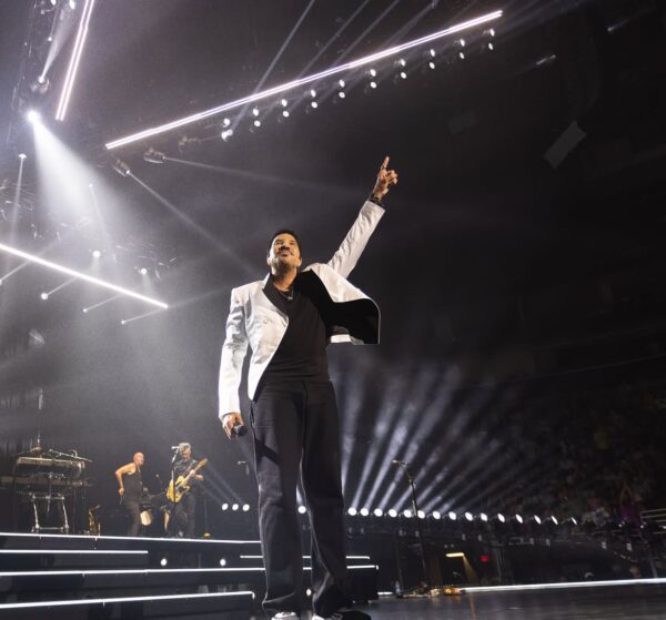 https://www.instagram.com/lionelrichie/