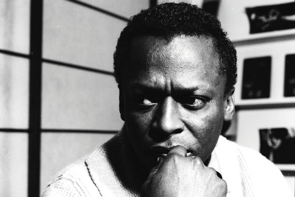 MILES DAVIS