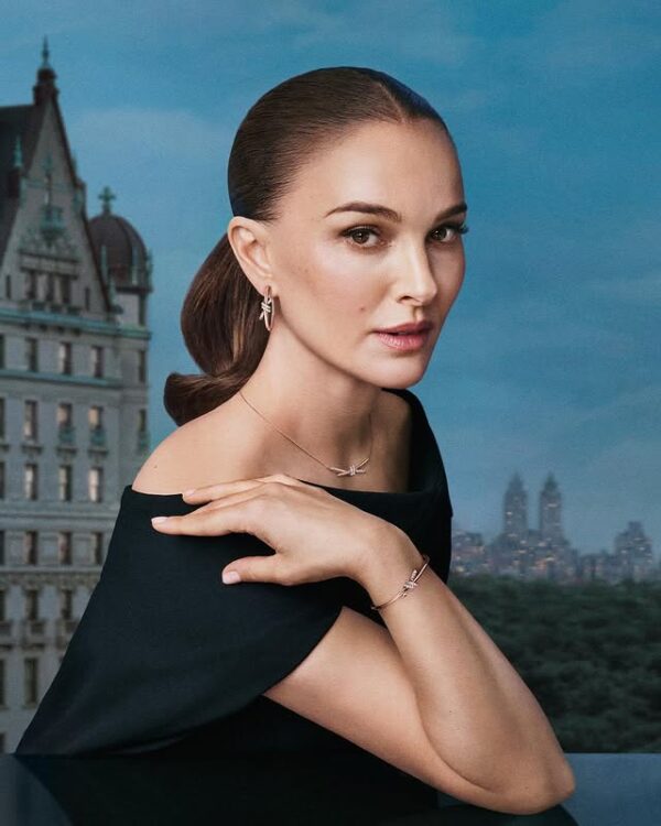 https://www.instagram.com/natalieportman/