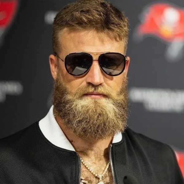 https://www.instagram.com/fitzmagic14/