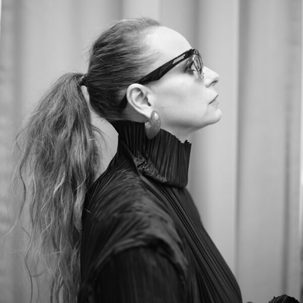 https://www.instagram.com/samanthamorton/?hl=el