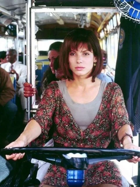 https://www.instagram.com/sandrabullock/