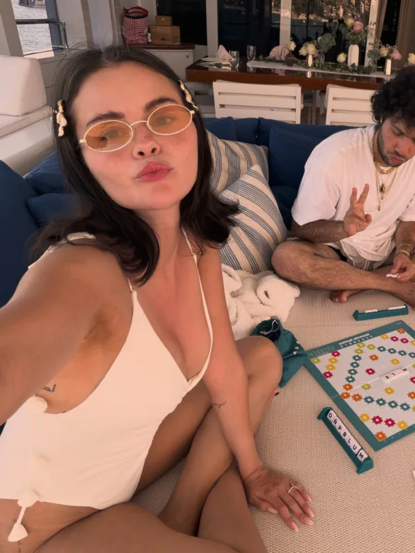 https://www.instagram.com/selenagomez/