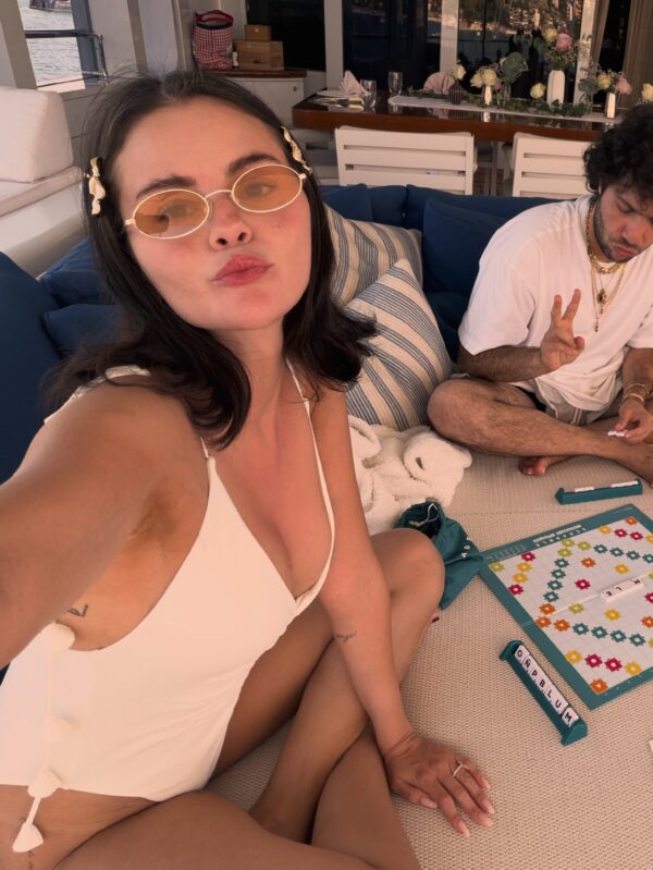 https://www.instagram.com/selenagomez/