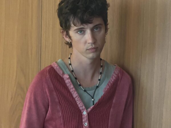 Επιστρέφει ο Troye Sivan στη μουσική; Όλα τα στοιχεία για το νέο του άλμπουμ