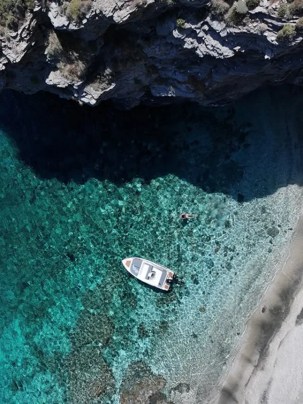 https://www.instagram.com/andros_cyclades/