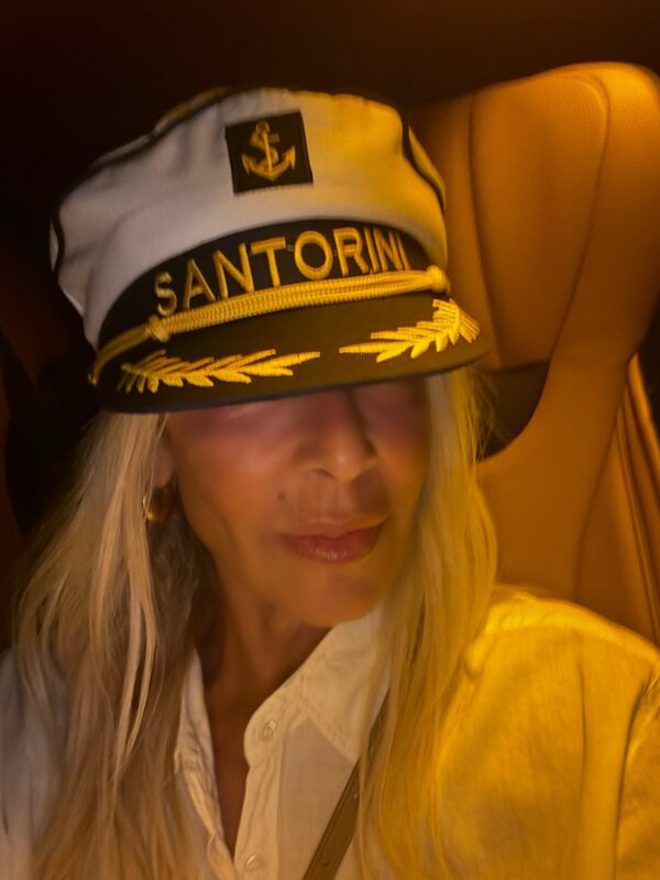 https://www.instagram.com/annavissiofficial/
