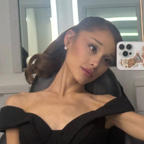 Ariana Grande: Το «hate that i made you love me» σαρώνει για 20ή συνεχόμενη ημέρα