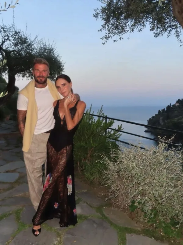 https://www.instagram.com/davidbeckham/