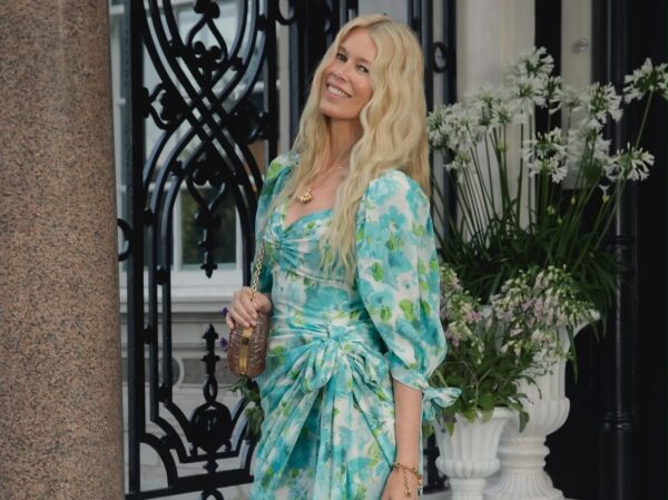 Claudia Schiffer: Το κορίτσι από τη Γερμανία που έγινε ένα από τα θρυλικά supermodels των ’90s