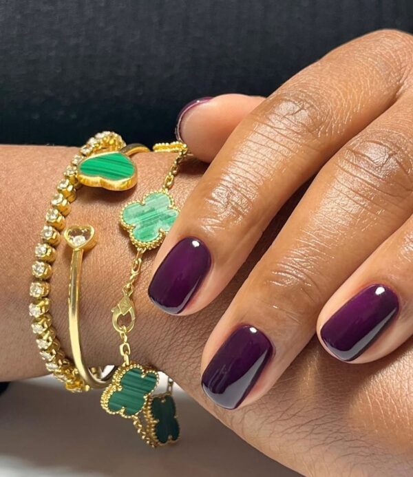 eggplant_nails