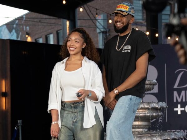 Ο Karl-Anthony Towns των Knicks παντρεύτηκε τη Jordyn Woods παρουσία πλήθους διασήμων