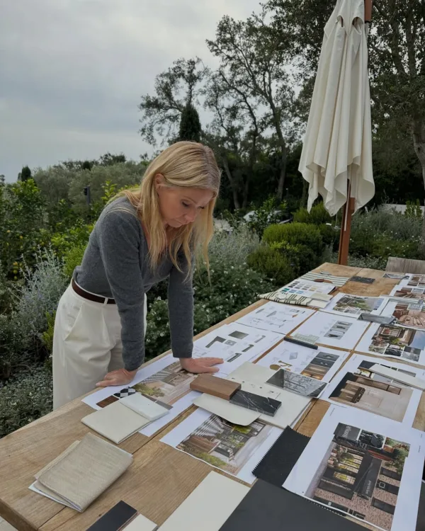 https://www.instagram.com/gwynethpaltrow/
