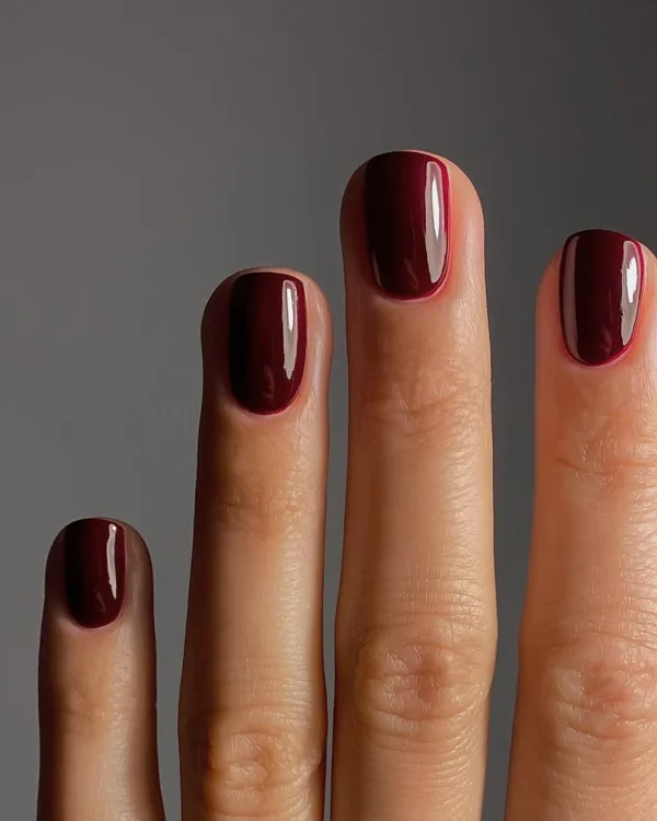 goth_nails_trends