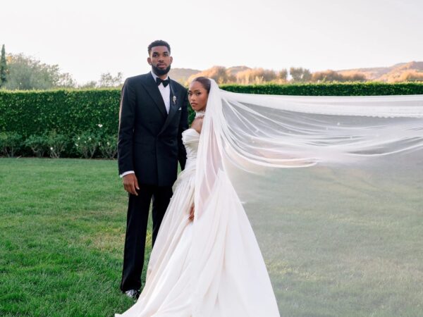 Ο παραμυθένιος γάμος της Jordyn Woods και του Karl-Anthony Towns στο Malibu