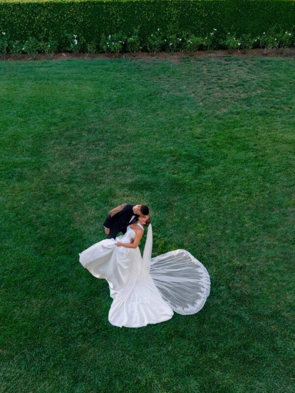 https://www.instagram.com/vogueweddings/