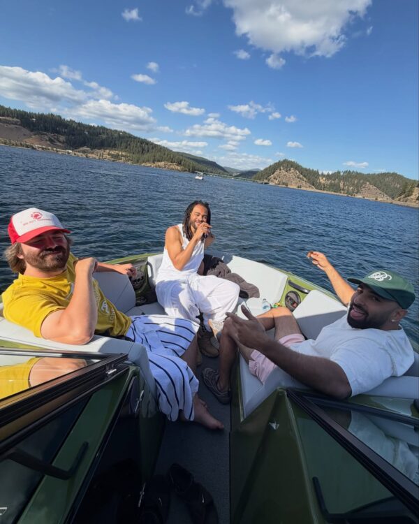 https://www.instagram.com/lilbieber/