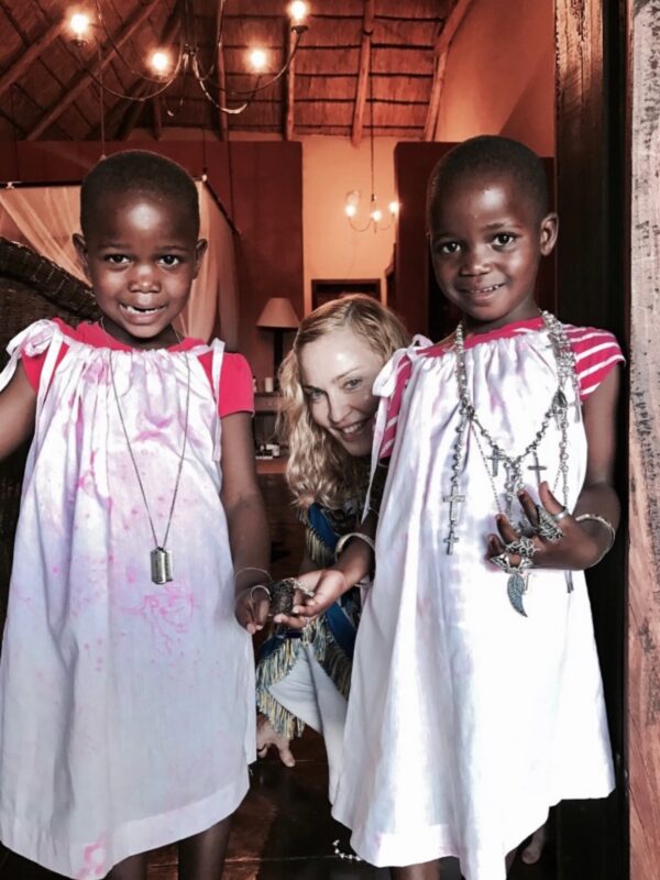 https://www.instagram.com/madonna/