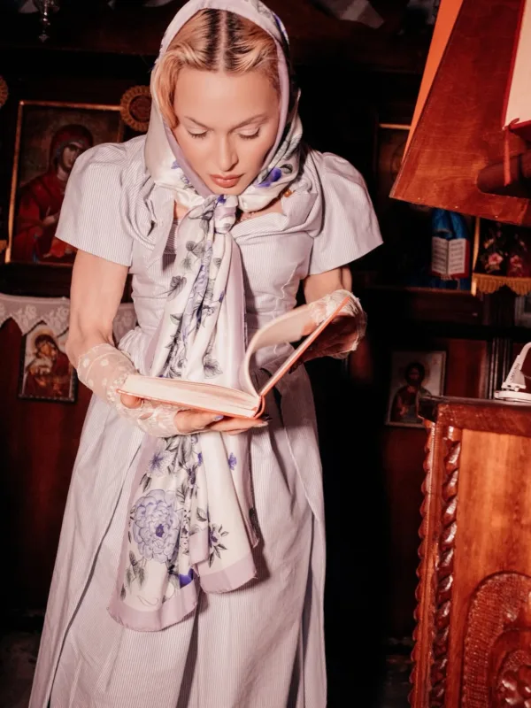 https://www.instagram.com/madonna/