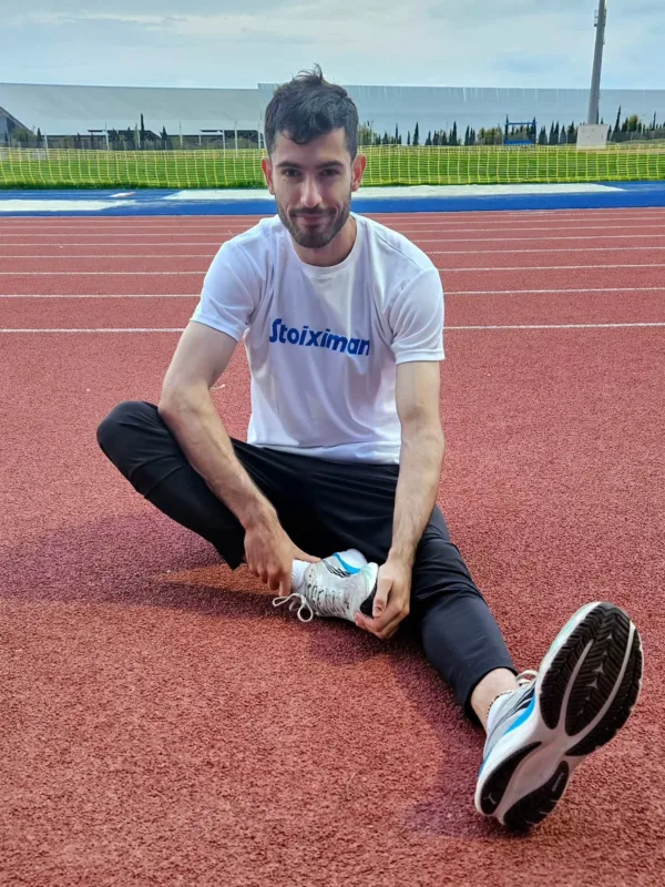 https://www.instagram.com/miltos_d.tentoglou/